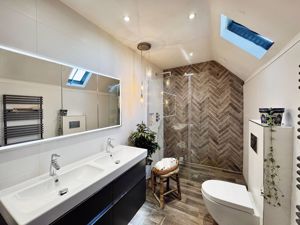 Photo 2- click for photo gallery